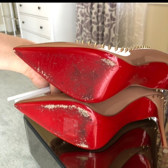 Christian Louboutin Anjalina Nude Pumps - Picture 5 of 11